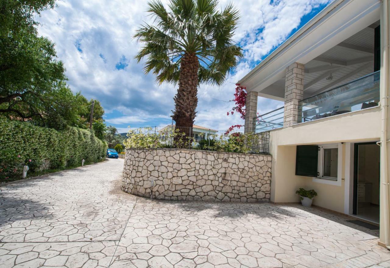 Violet Luxury Villa Kalligoni 外观 照片