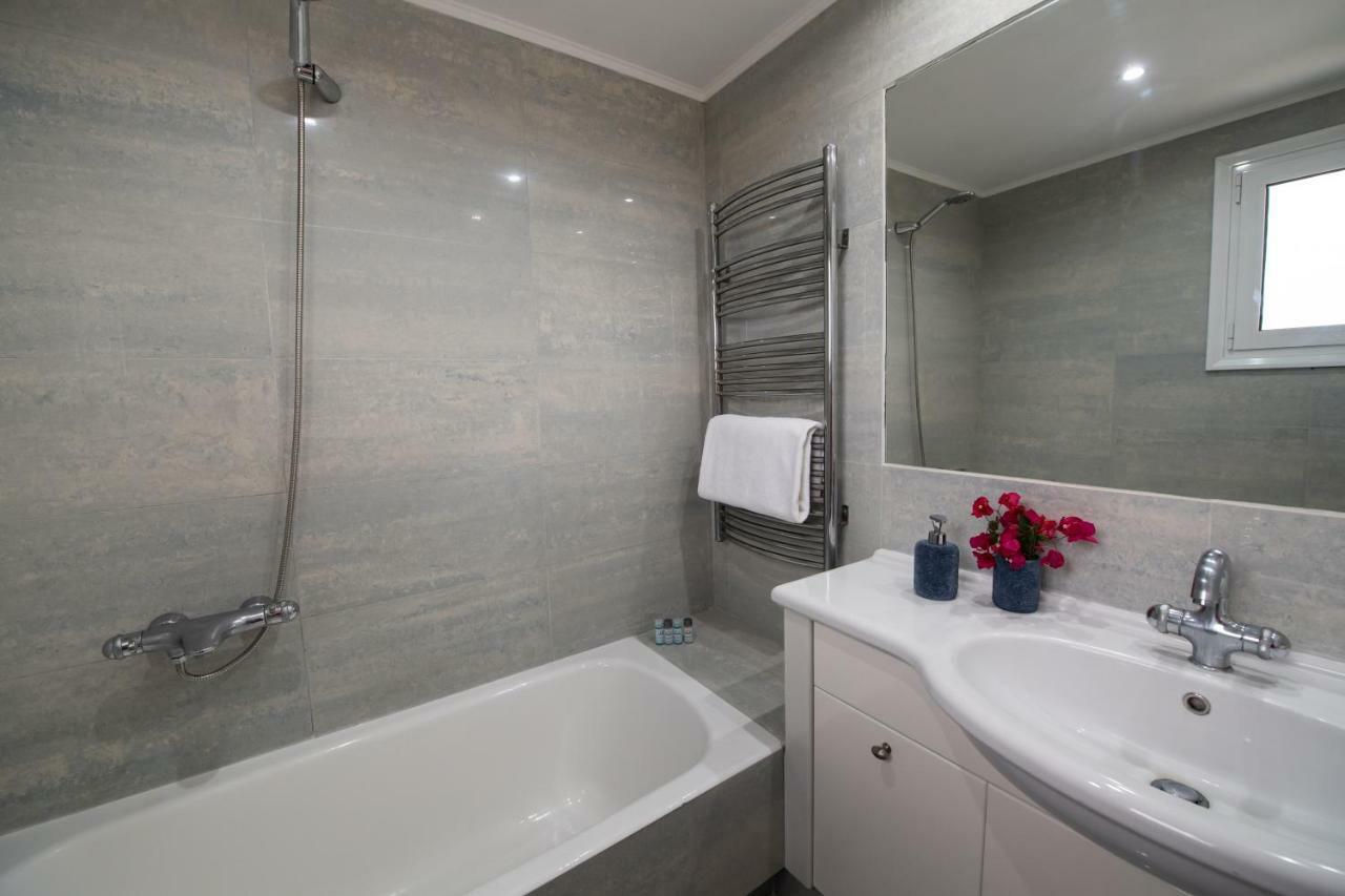 Violet Luxury Villa Kalligoni 外观 照片